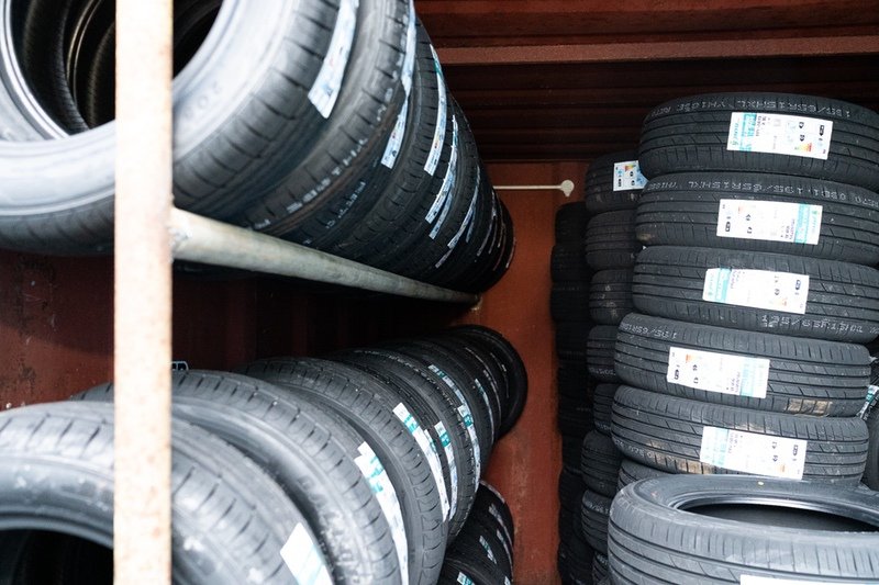 tyre repair and replacement